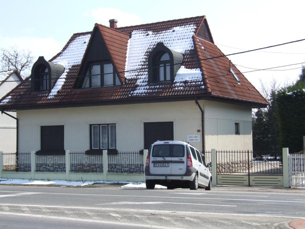 Révész Vendégház Harkány Extérieur photo