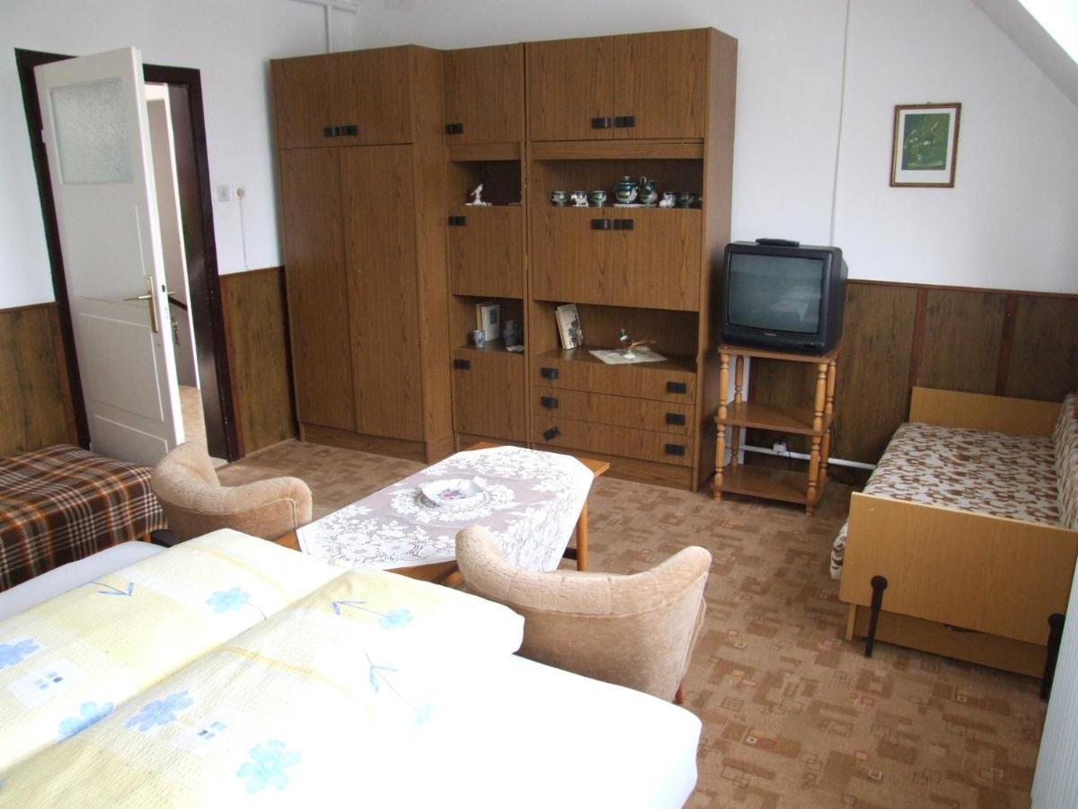 Révész Vendégház Harkány Chambre photo