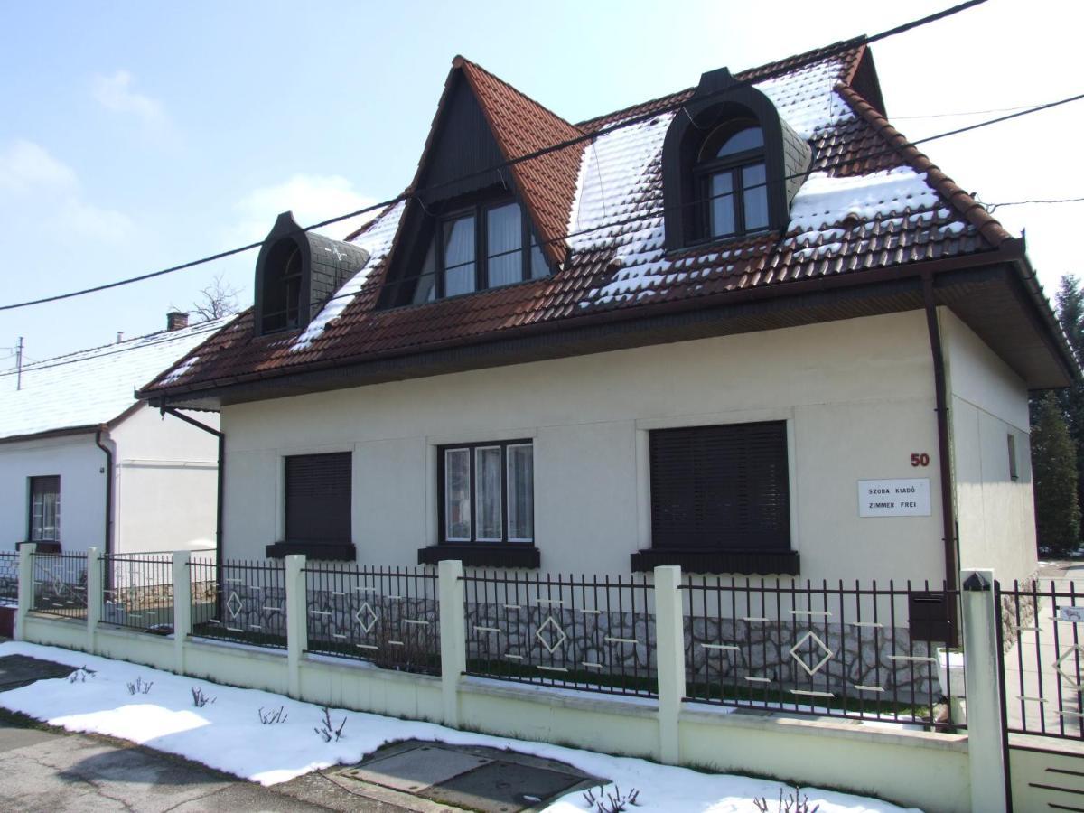 Révész Vendégház Harkány Extérieur photo