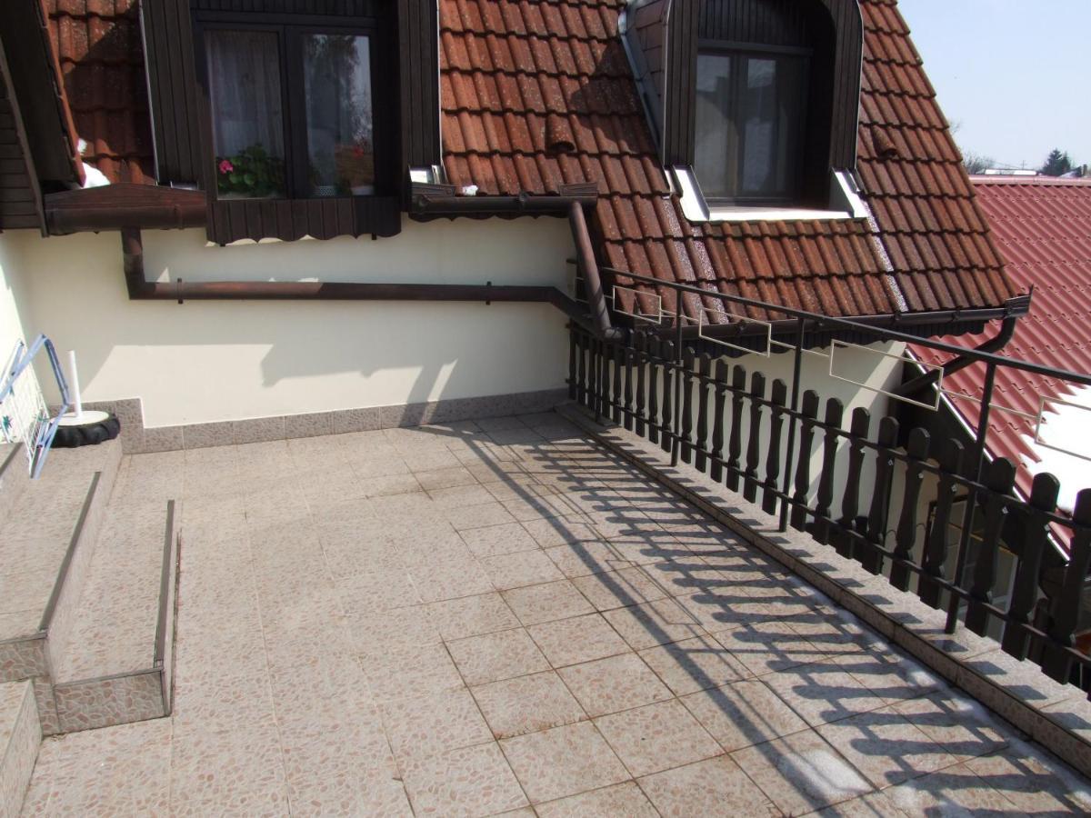 Révész Vendégház Harkány Extérieur photo