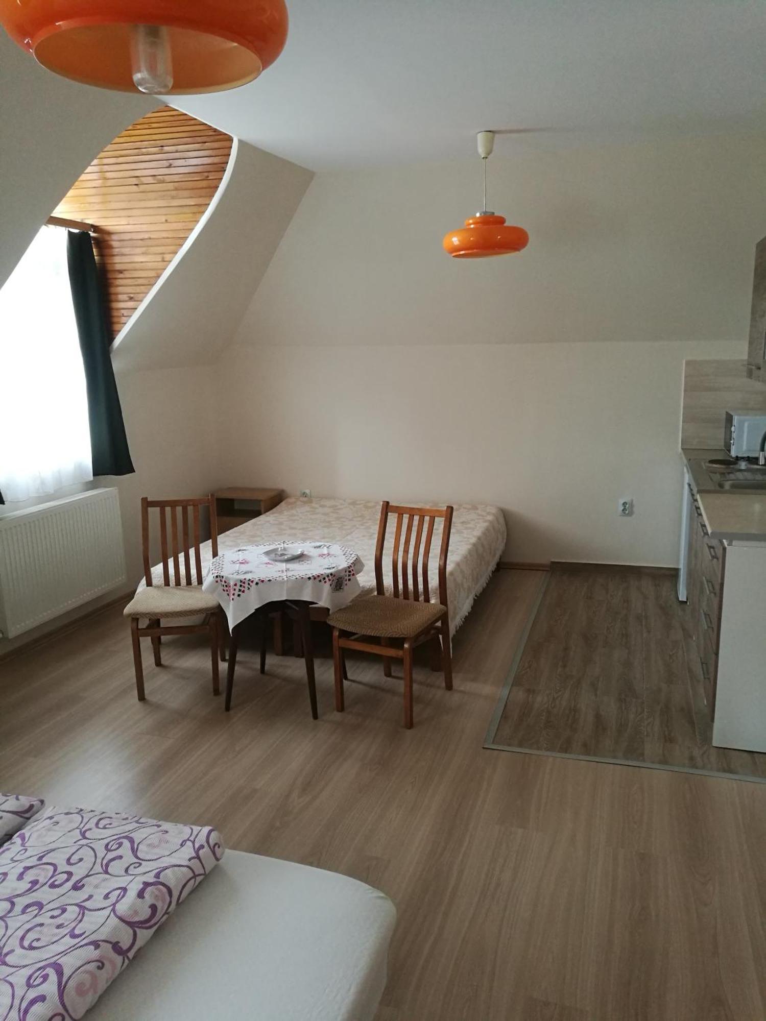Révész Vendégház Harkány Extérieur photo